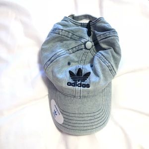Baseball cap
